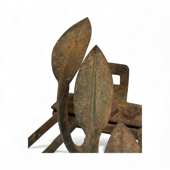 Antique 5 Tine Garden Cultivator Rustic Farmhouse Decor - Picture 11 of 17